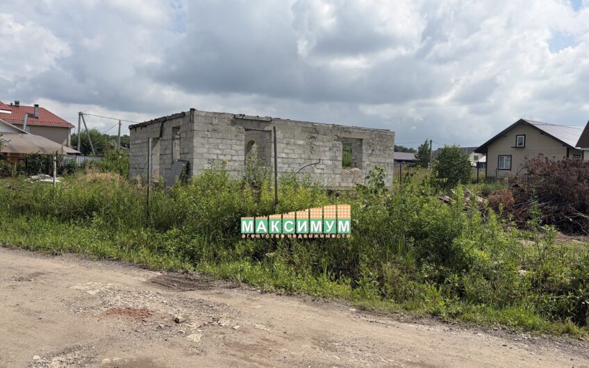 Недостроенный дом в г/о Ступино, КП Солнечный